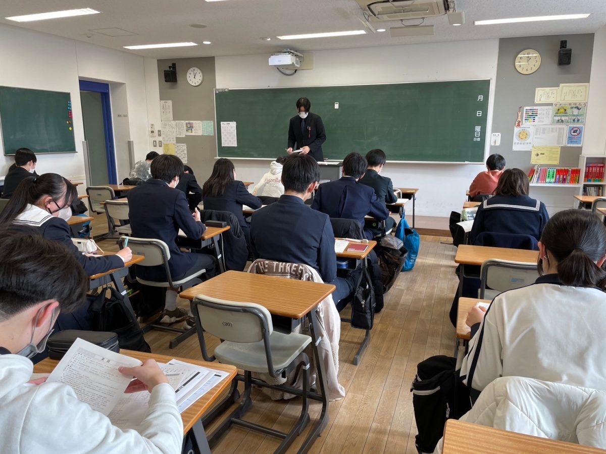 昨年度特訓の様子：テスト演習
